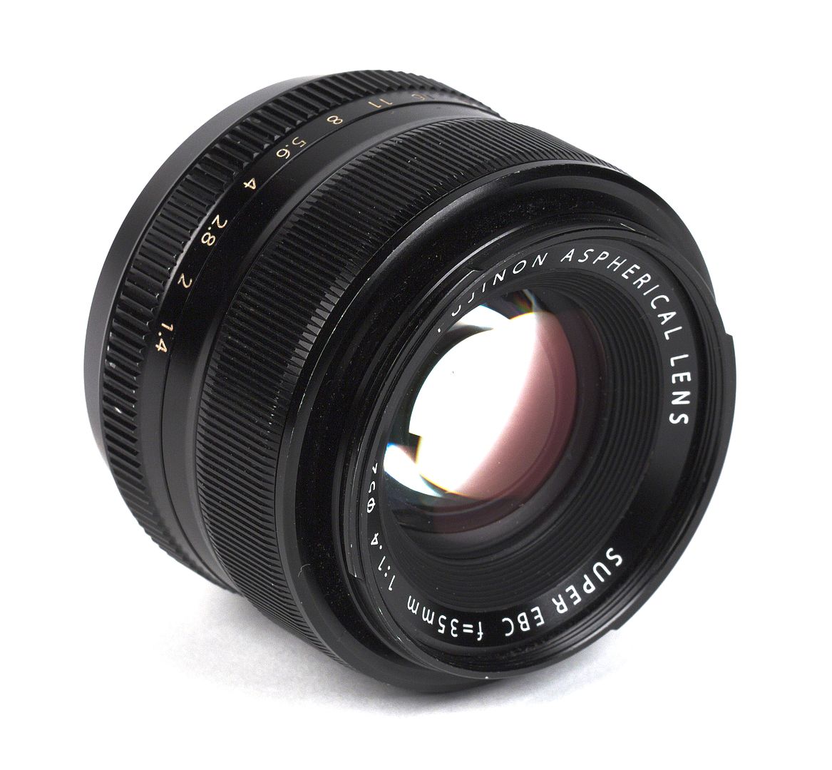 Fujifilm XF 35 f/1.4 R - аренда профессионального оборудования